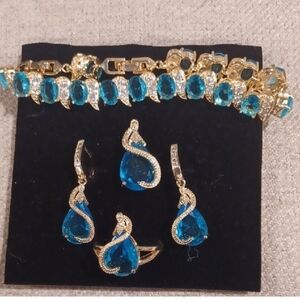 Blue Topaz stone Jewelry Set